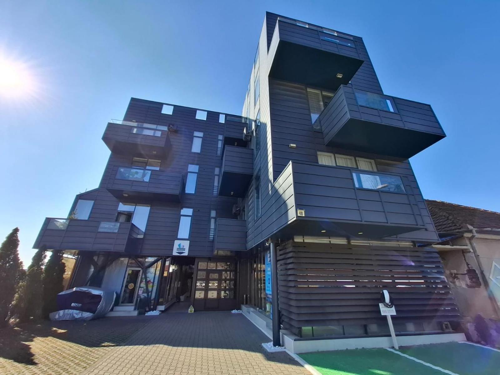 טימישוארה Apartments Steel Residence- Tesla Drive Experience מראה חיצוני תמונה